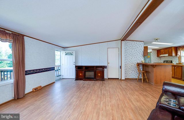 395 SNYDER SCHOOL RD, Bernville, PA 19506