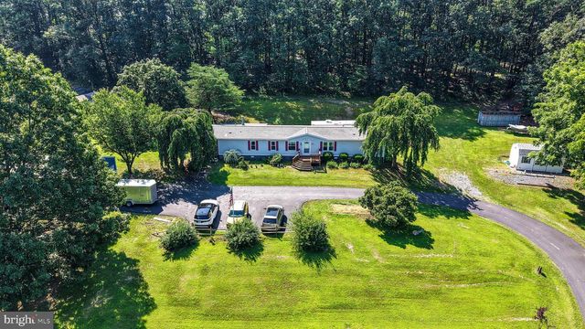 395 SNYDER SCHOOL RD, Bernville, PA 19506