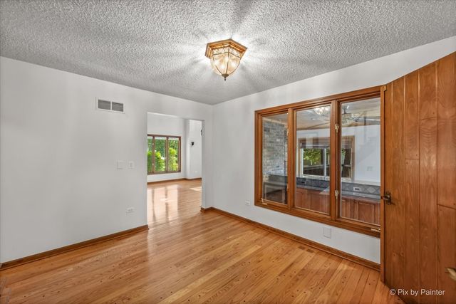 616 Joy Lane, Sleepy Hollow, IL 60118