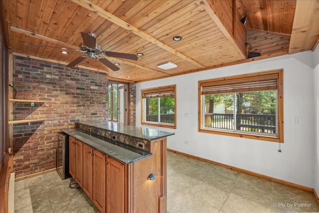 616 Joy Lane, Sleepy Hollow, IL 60118
