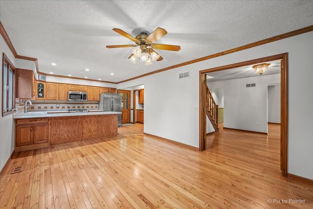 616 Joy Lane, Sleepy Hollow, IL 60118