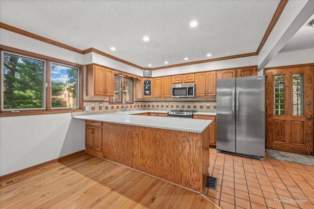 616 Joy Lane, Sleepy Hollow, IL 60118