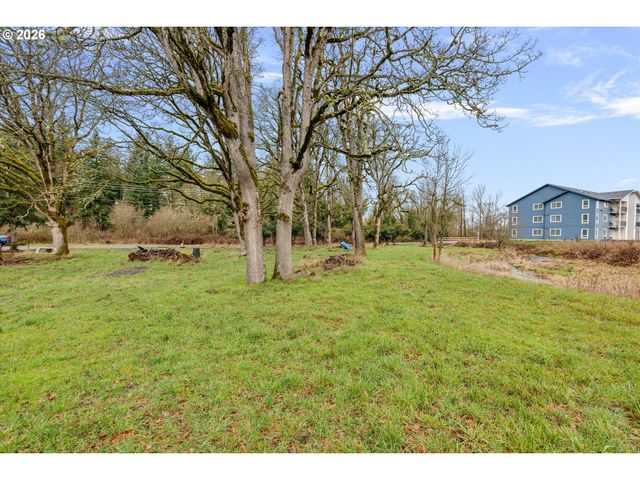 Ona Way, Molalla, OR 97038