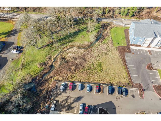 Ona Way, Molalla, OR 97038