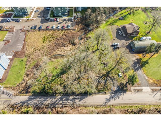 Ona Way, Molalla, OR 97038