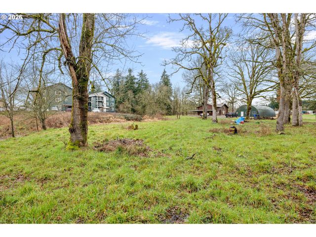 Ona Way, Molalla, OR 97038