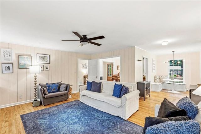 2373 Oxbow Circle, Stone Mountain, GA 30087