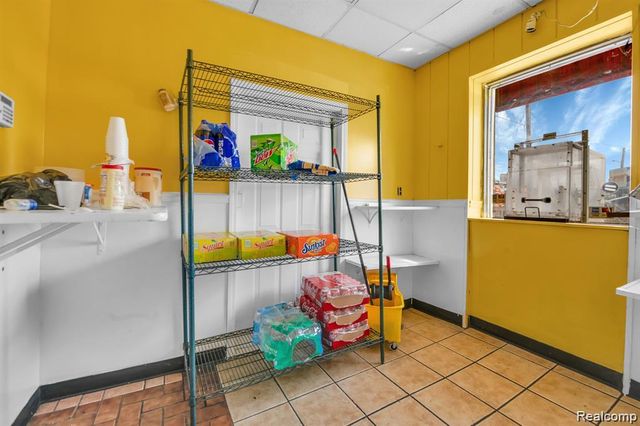 15535 W McNichols Road, Detroit, MI 48235