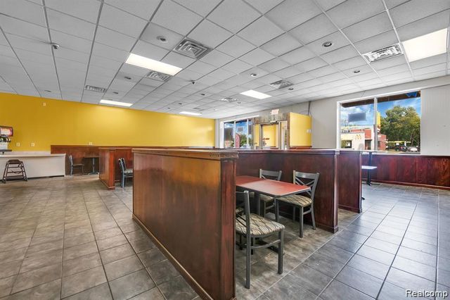 15535 W McNichols Road, Detroit, MI 48235