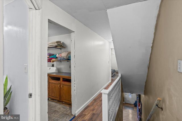 36 S COAL ST, Port Carbon, PA 17965