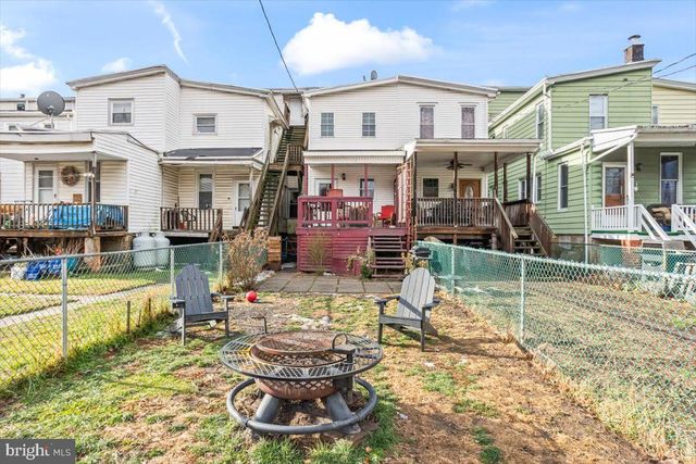 36 S COAL ST, Port Carbon, PA 17965