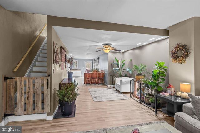 36 S COAL ST, Port Carbon, PA 17965