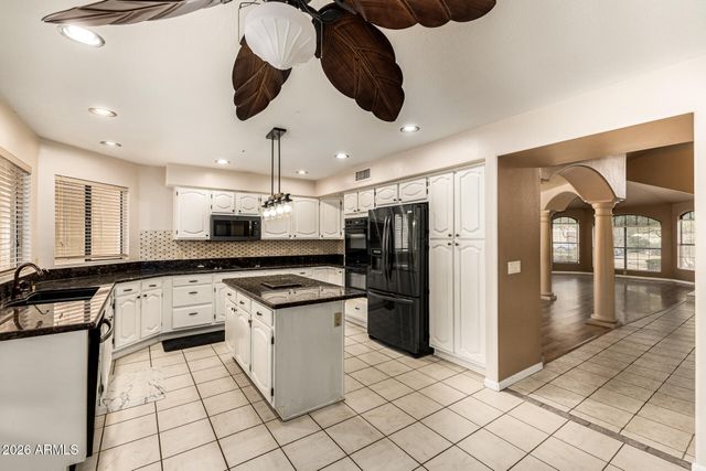 11238 N 128TH Place, Scottsdale, AZ 85259