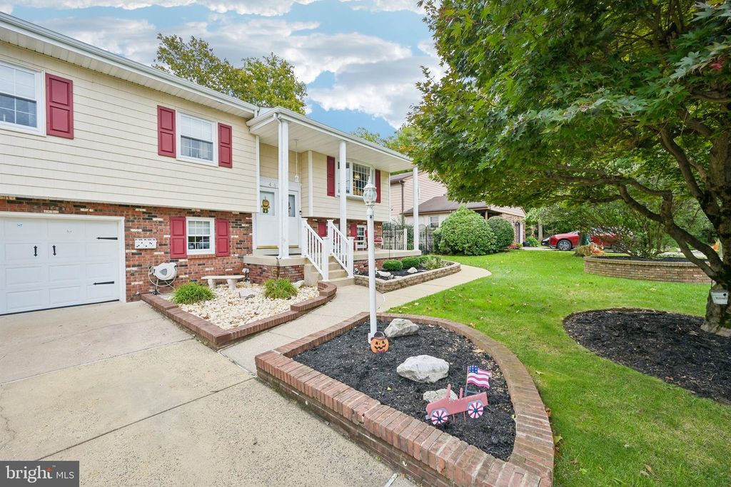 4625 EDEN ST, PHILADELPHIA, PA 19114 — photo 5