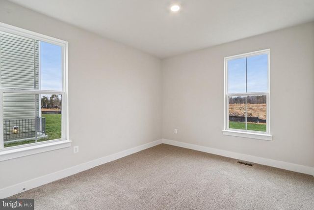 11505 CHALMERS LN, Fredericksburg, VA 22407