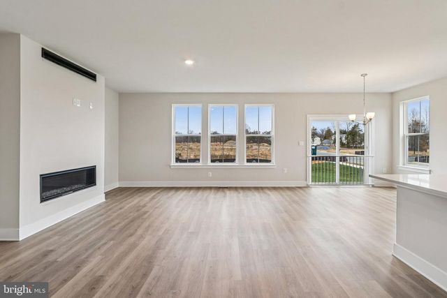 11505 CHALMERS LN, Fredericksburg, VA 22407