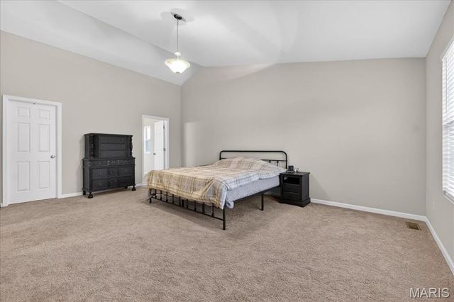 122 Winter Wheat Trail, Pacific, MO 63069