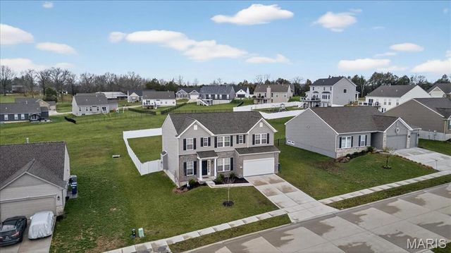 122 Winter Wheat Trail, Pacific, MO 63069