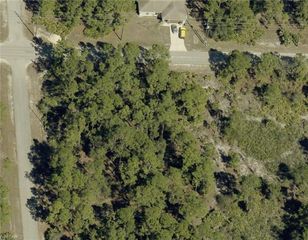 707 17th ST, Lehigh Acres, FL 33972