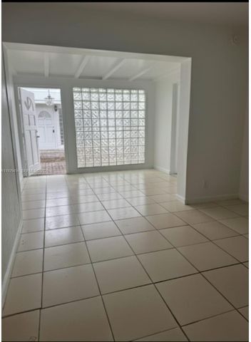 1820 Funston St A, Hollywood, FL 33020