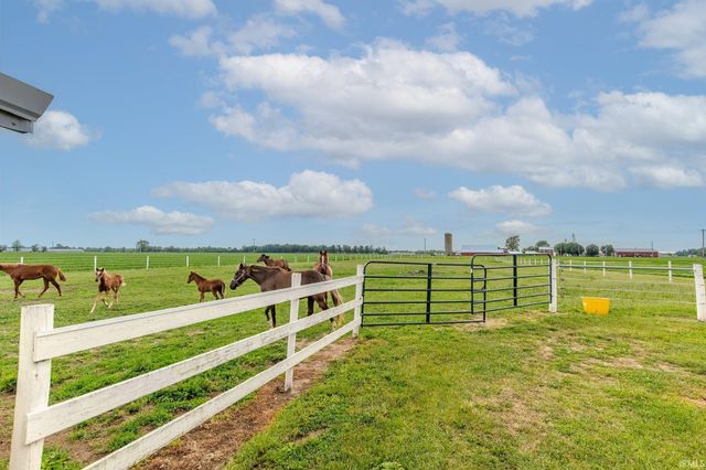 4890 W 200 S. Road, Lagrange, IN 46761