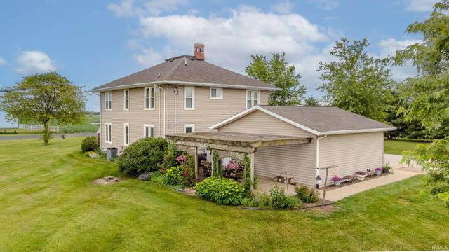 4890 W 200 S. Road, Lagrange, IN 46761