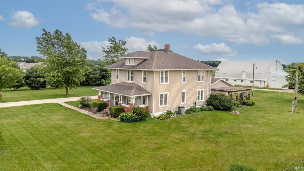 4890 W 200 S. Road, Lagrange, IN 46761