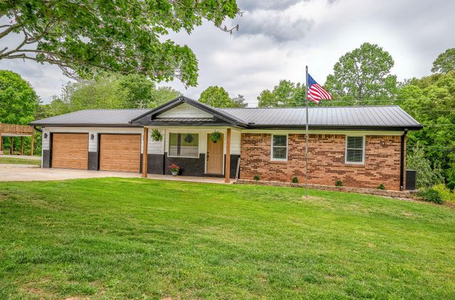 1070 Kentucky 2393, Monticello, KY 42633