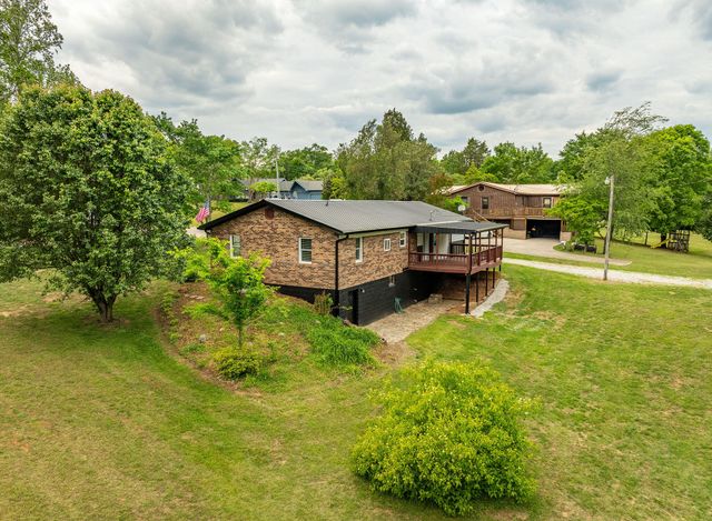 1070 Kentucky 2393, Monticello, KY 42633