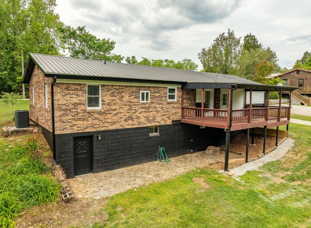 1070 Kentucky 2393, Monticello, KY 42633