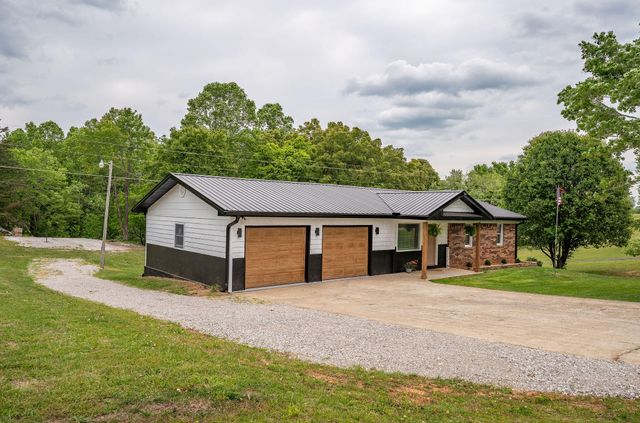 1070 Kentucky 2393, Monticello, KY 42633