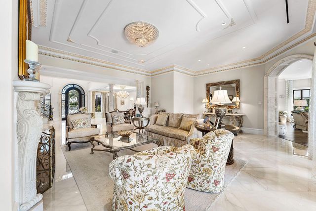 443 E Alexander Palm Road, Boca Raton, FL 33432