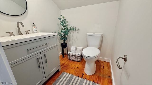 809 32nd Street, Vienna, WV 26105