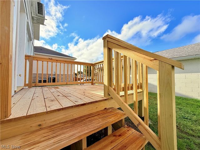 809 32nd Street, Vienna, WV 26105