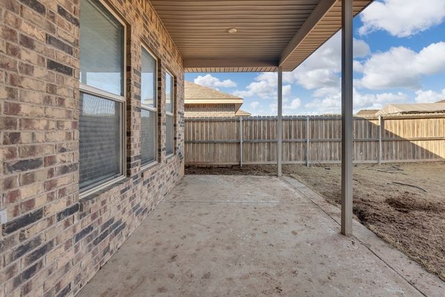 6912 Ranch Ave, Midland, TX 79705