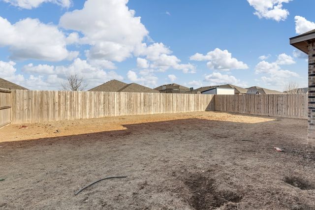 6912 Ranch Ave, Midland, TX 79705