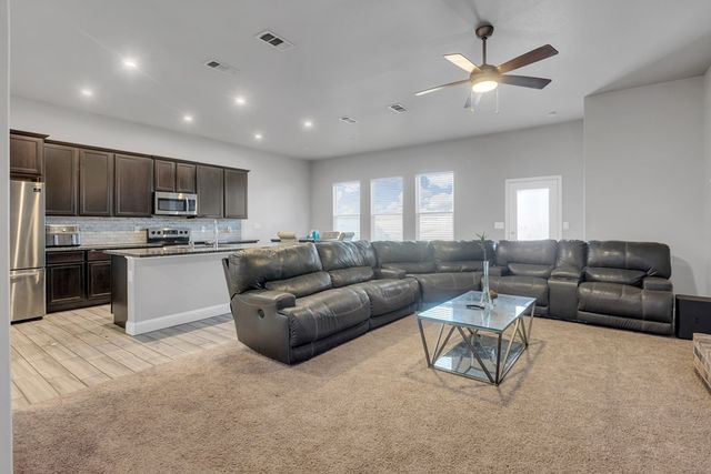 6912 Ranch Ave, Midland, TX 79705