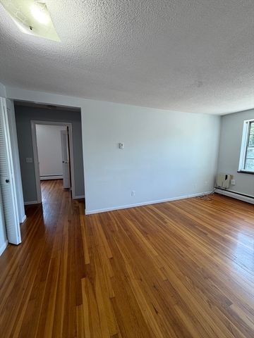 685 Moody Street 11, Waltham, MA 02453