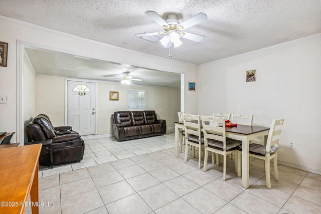 2584 WOOLERY Drive, Jacksonville, FL 32211