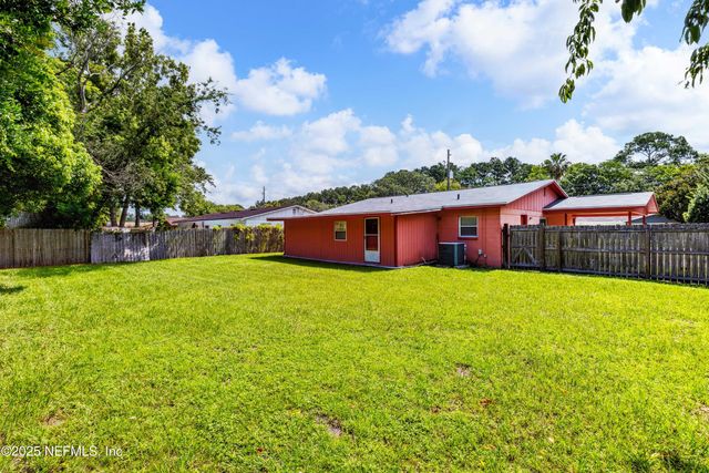 2584 WOOLERY Drive, Jacksonville, FL 32211
