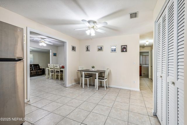 2584 WOOLERY Drive, Jacksonville, FL 32211