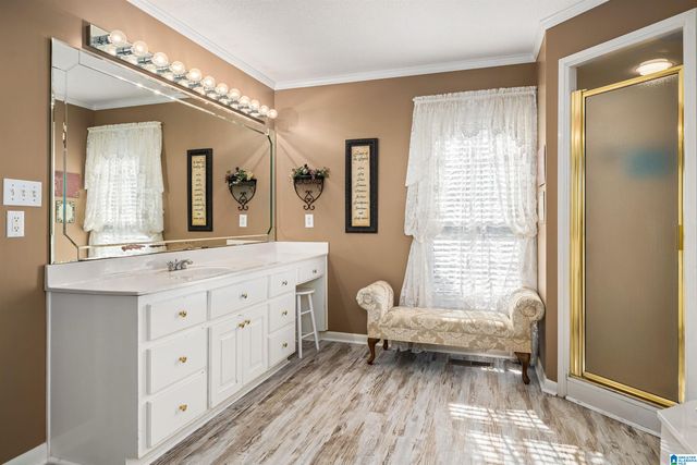 401 LAKESHORE LANE, Oneonta, AL 35121