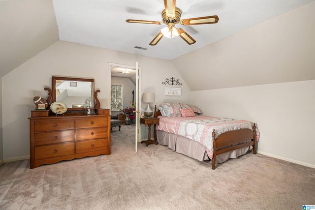 401 LAKESHORE LANE, Oneonta, AL 35121