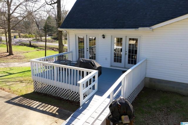 401 LAKESHORE LANE, Oneonta, AL 35121