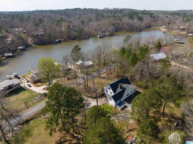 401 LAKESHORE LANE, Oneonta, AL 35121
