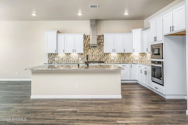 4141 Desert Falls Road, Las Cruces, NM 88011