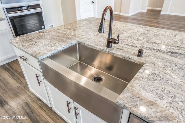 4141 Desert Falls Road, Las Cruces, NM 88011