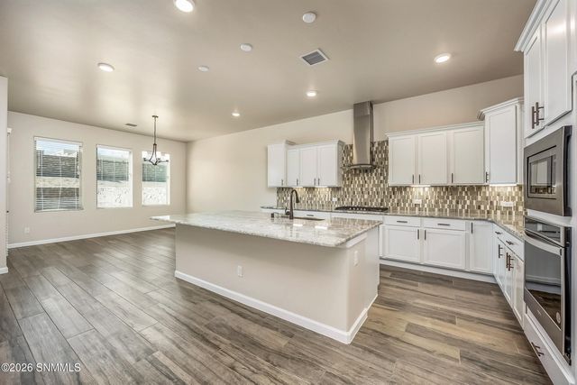 4141 Desert Falls Road, Las Cruces, NM 88011