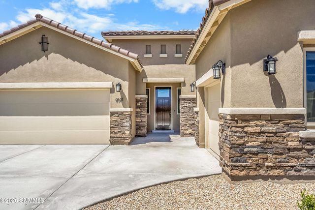 4141 Desert Falls Road, Las Cruces, NM 88011