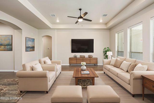 4141 Desert Falls Road, Las Cruces, NM 88011